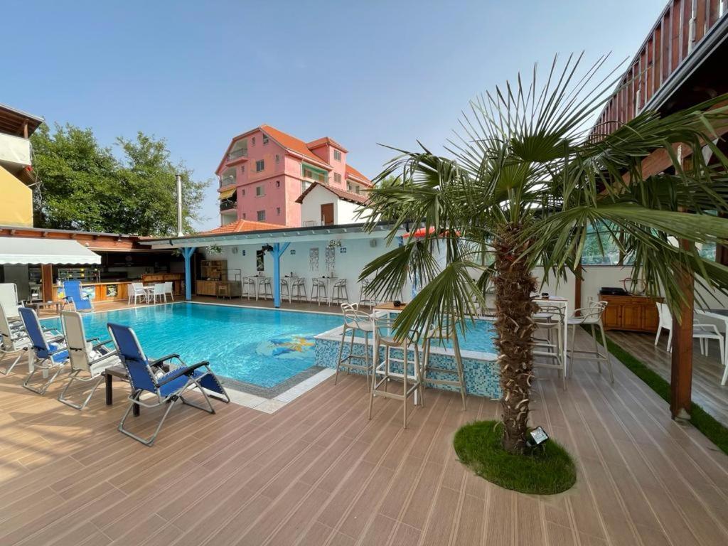 Brian Hotel Velipojë Exteriör bild