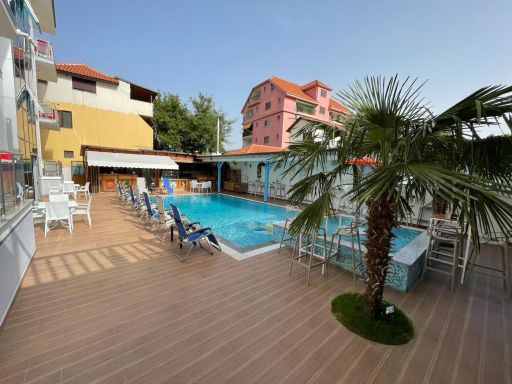 Brian Hotel Velipojë Exteriör bild