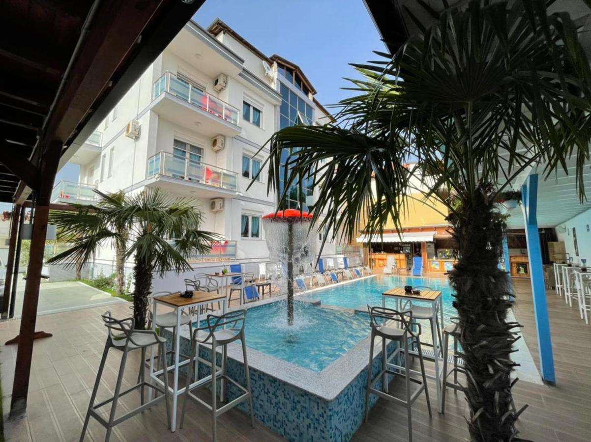 Brian Hotel Velipojë Exteriör bild