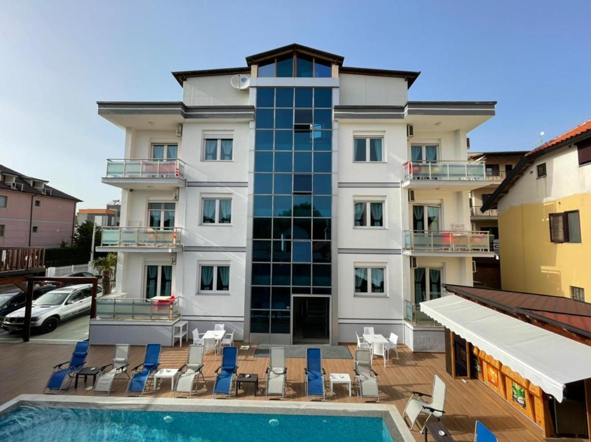 Brian Hotel Velipojë Exteriör bild